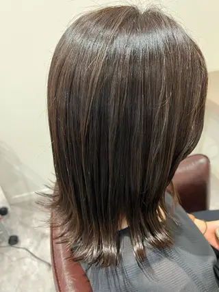 ミディアム 井上 美春のヘアスタイル