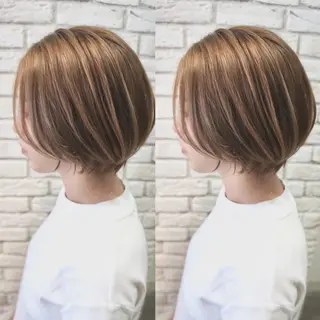 ショート 山本 茉希のヘアスタイル