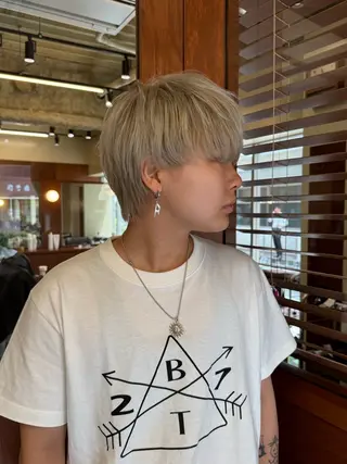ショート 北野谷 篤のヘアスタイル