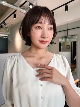 ショート カラー パーマ 🫧小顔×似合わせ× 透明感カラー🫧のヘアスタイル