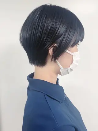 ショート morio from london所属・松岡彩華 ボブ /グレージュのヘアスタイル