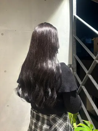 ロング カラー うい🪽 似合わせ透け感カラーのヘアスタイル