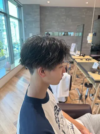 ショート メンズ メンズ特化/ センターパート/八谷のヘアスタイル