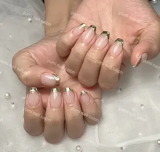 ネイル Shineジェル& チップ長さだしのネイルデザイン