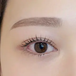 マツエク・マツパ une fleur RISAの眉毛・アイブロウイメージ