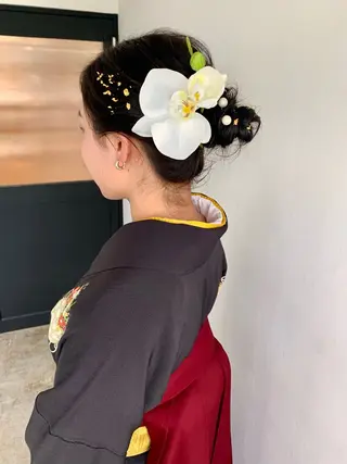 セミロング LOREN＋透明感 オリーブhirokoのヘアスタイル