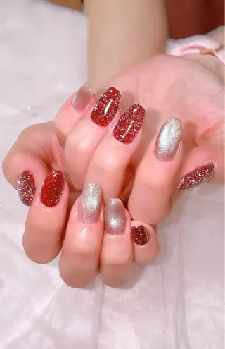 ネイル 高島 夏海のネイルデザイン