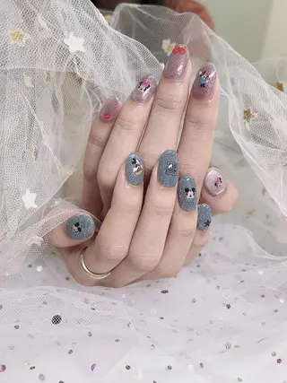 ネイル 🦋ネイルサロン ブラン🌈ゆりのネイルデザイン