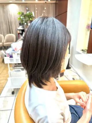 ミディアム カラー トップスタイリスト 三澤　康司のヘアスタイル