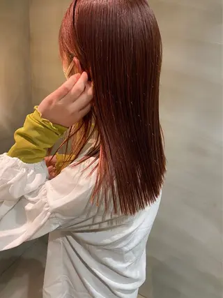 セミロング カラー 安藤 結花のヘアスタイル