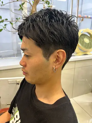 ショート メンズ 大内 雅生のヘアスタイル