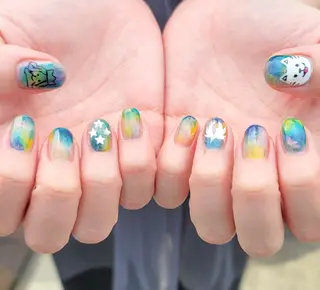 ネイル 🌲🌳🚪iiit o🌲🌳🌲のネイルデザイン