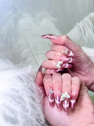 ネイル Ubuntu🎀 ネイルサロン✨のネイルデザイン