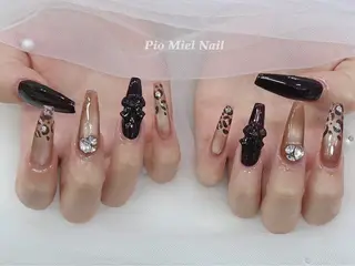 ロング Pio Mielのネイルデザイン