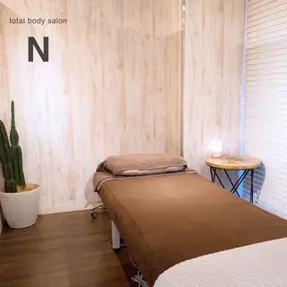 目黒/小顔/矯正 美容整体師テツロウのエステ・リラクイメージ