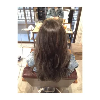 ミディアム セミロング ロング カラー パーマ アオガミ （前髪顔周りカット）のヘアスタイル