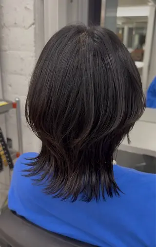 ショート カラー ひろせ ちかなのヘアスタイル