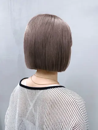 ショート カラー グレージュ/レイヤー /ボブ/moyu🎀のヘアスタイル