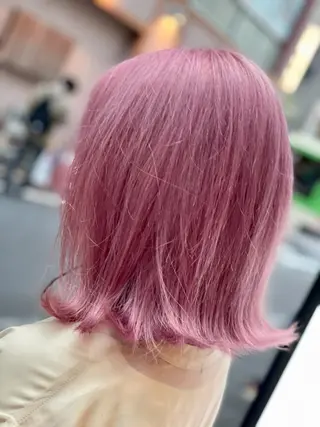 ショート カラー ヘアアレンジ 髪質改善×ハイトーン 中田啄也のヘアスタイル