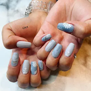 ネイル UrakoNail 《nail》のネイルデザイン