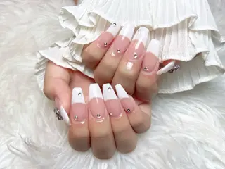 ネイル ☁️Yun nail KiKi☁️のネイルデザイン