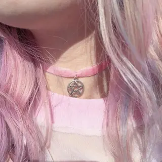 ミディアム カラー ニシオカ タクヤのヘアスタイル