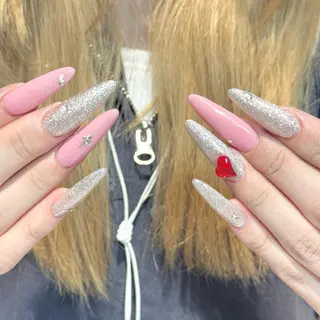 ネイル WISTERIA kozueのネイルデザイン