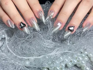 ネイル More Glam渋谷店のネイルデザイン