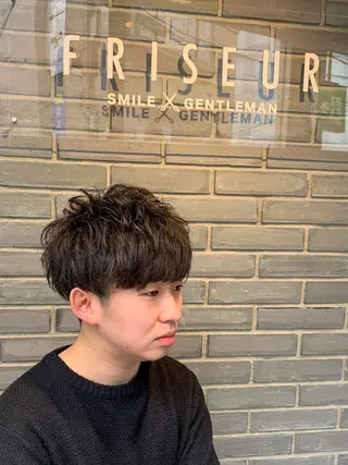 ミディアム パーマ メンズ FRISEUR smile&gentleman所属・【川西能勢口駅1分】 木村　翔乃佑のヘアスタイル