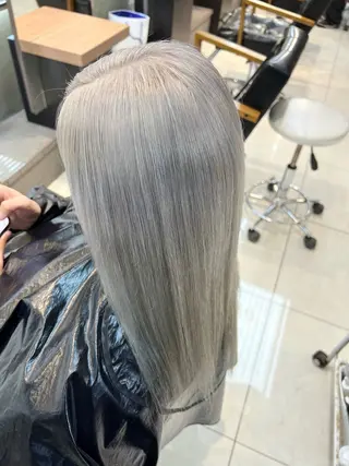 ロング カラー daiki 原宿のヘアスタイル