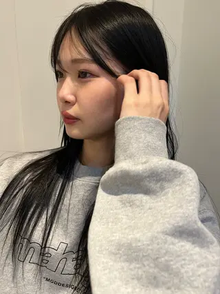 ロング KOCHAB所属・三谷 はるなのヘアスタイル