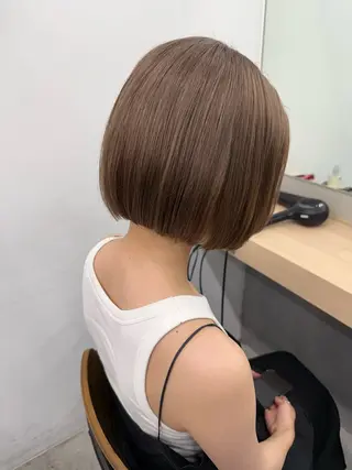 ショート 切りっぱなしボブ/ 小顔ボブNANAのヘアスタイル