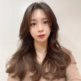 ロング La paix所属・パーソナルカラー lapiax阿部のヘアスタイル