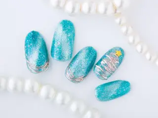 ネイル Tiary Nail Fのネイルデザイン