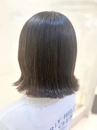 ショート カラー 艶質改善/縮毛矯正 ササキナツミのヘアスタイル