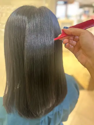 ミディアム カラー 艶質改善/縮毛矯正 ササキナツミのヘアスタイル
