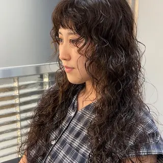 ロング パーマ FBeauty 青山店所属・パーマ特化美容師 表参道のヘアスタイル