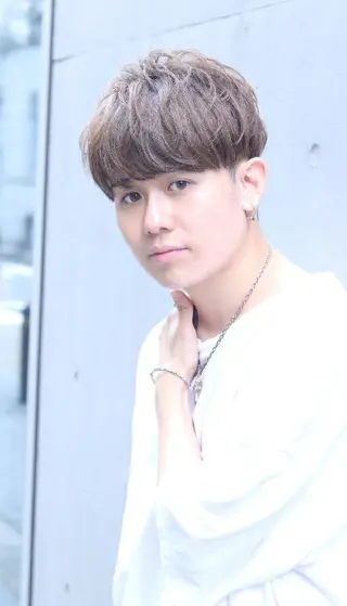 ショート カラー パーマ メンズ TV出演&受賞歴有☆ 宮本輝正のヘアスタイル