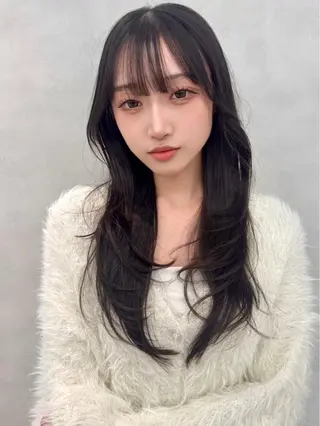 ロング 🇰🇷韓国レイヤー 艶カラー／田川佑紀のヘアスタイル