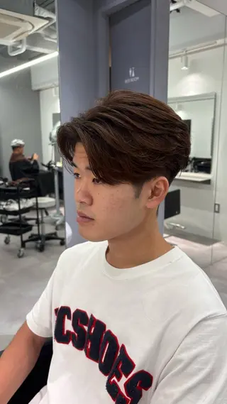 ミディアム パーマ メンズ 小鹿 大翔のヘアスタイル