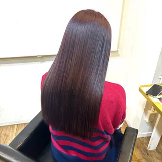 ロング シオン/艶髪/ グレージュカラーのヘアスタイル