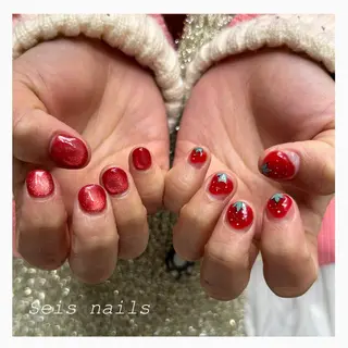 ネイル Seis Shihoのネイルデザイン