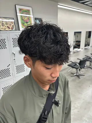 メンズ WAVEY ft.fifth所属・横浜メンズカット パーマ/ショウゴのヘアスタイル