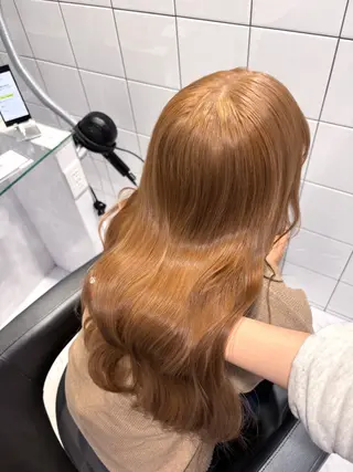 ロング カラー ハイトーンカラー 🦄レイヤーカットのヘアスタイル