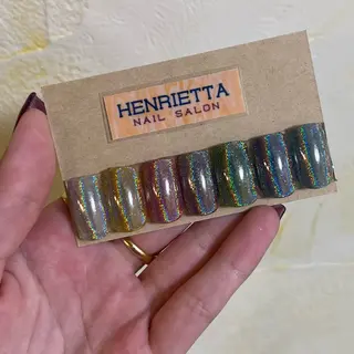 ネイル HENRIETTA NAILSALONのネイルデザイン
