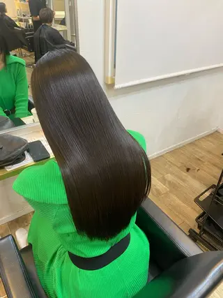 ロング みやび🫧髪質改善 🫧透明感カラー🫧のヘアスタイル