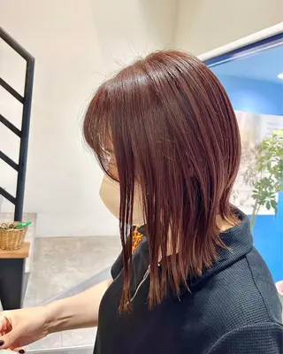 ミディアム カラー 山本 佳奈のヘアスタイル