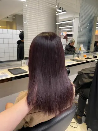 カラー 冬の透明感暗髪❄️ トレンドカラー❄️のヘアスタイル