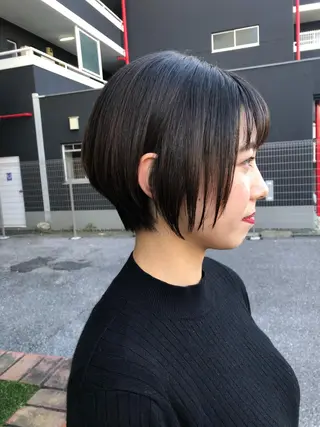 ショート カラー レイヤーカット匠 イソザキノリユキのヘアスタイル