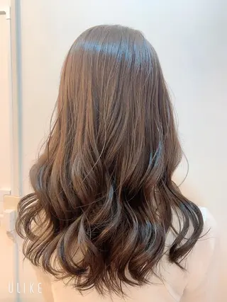ロング カラー エンドウ ミノリ🤎 /半個室/レイヤーのヘアスタイル